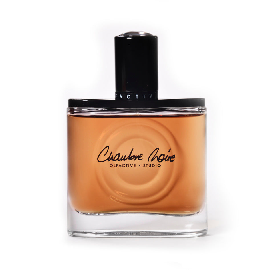 Chambre Noire | Eau de Parfum 50ml | Couro | Patchuli | Ameixa seca